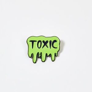GLOW IN THE DARK TOXIC SLIME PIN